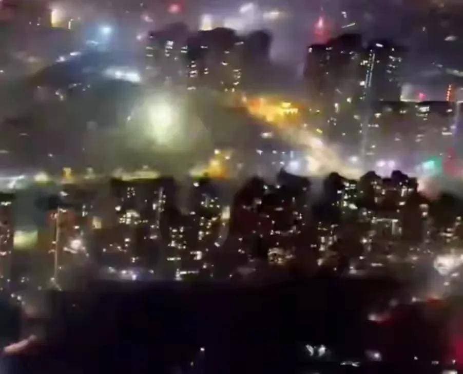 为什么春晚总是晚上8点？