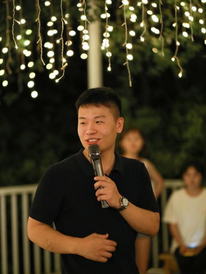 红线引力：婚介机构的独特魅力