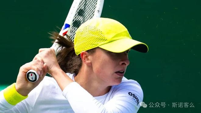 冲击赛季首冠，斯瓦泰克晋级8强！郑钦文挑战萨巴伦卡，压力很大