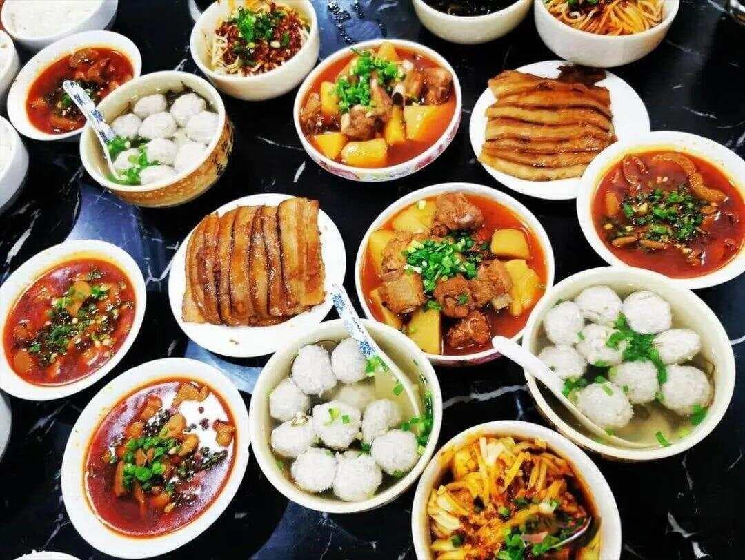 湖北十大名宴：千年楚馔史，半部江南食