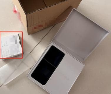 声称收到瑕疵手机，并拍下开箱视频要退款！真相竟是……