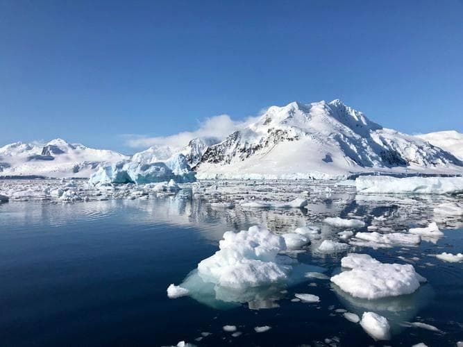 第一次踏上南极之旅：探秘地球上最后的纯净之地