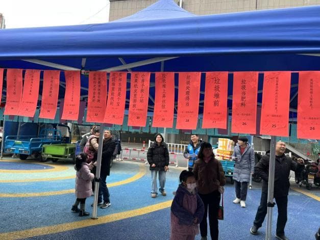 垃圾分类遇上元宵灯谜：传统智慧点亮现代文明