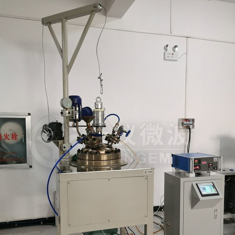 微波高压反应釜在化学合成中的应用