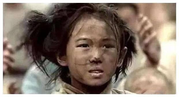 古代闹饥荒时，为何灾民放着河里的鱼虾不吃，宁是要啃树皮？