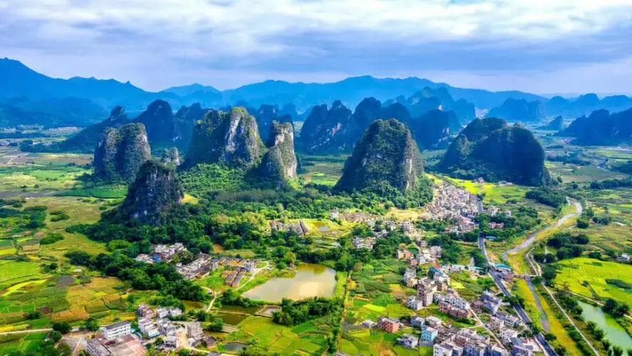 深圳出发，周末玩转英西峰林：广东最长峰林游廊两日游攻略