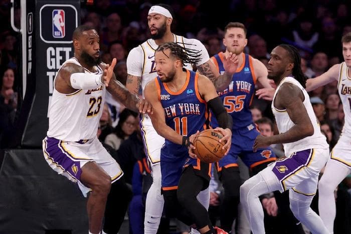 连签三大悍将，却成功避税！NBA最荒唐的球队，果然很适合恩比德
