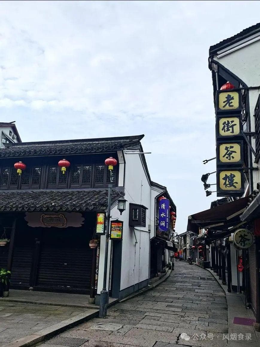 跟着孔乙己打卡绍兴！这10种人均15元小吃藏着半部中国史