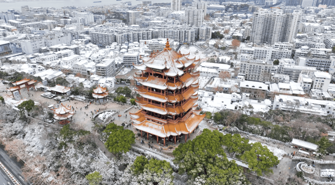 世界上这么多雪花，竟然找不出两片一样的？