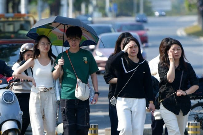 32.8℃！入夏了吗？冷空气+暴雨马上杀到广东，广州最高气温从30℃直降至15℃