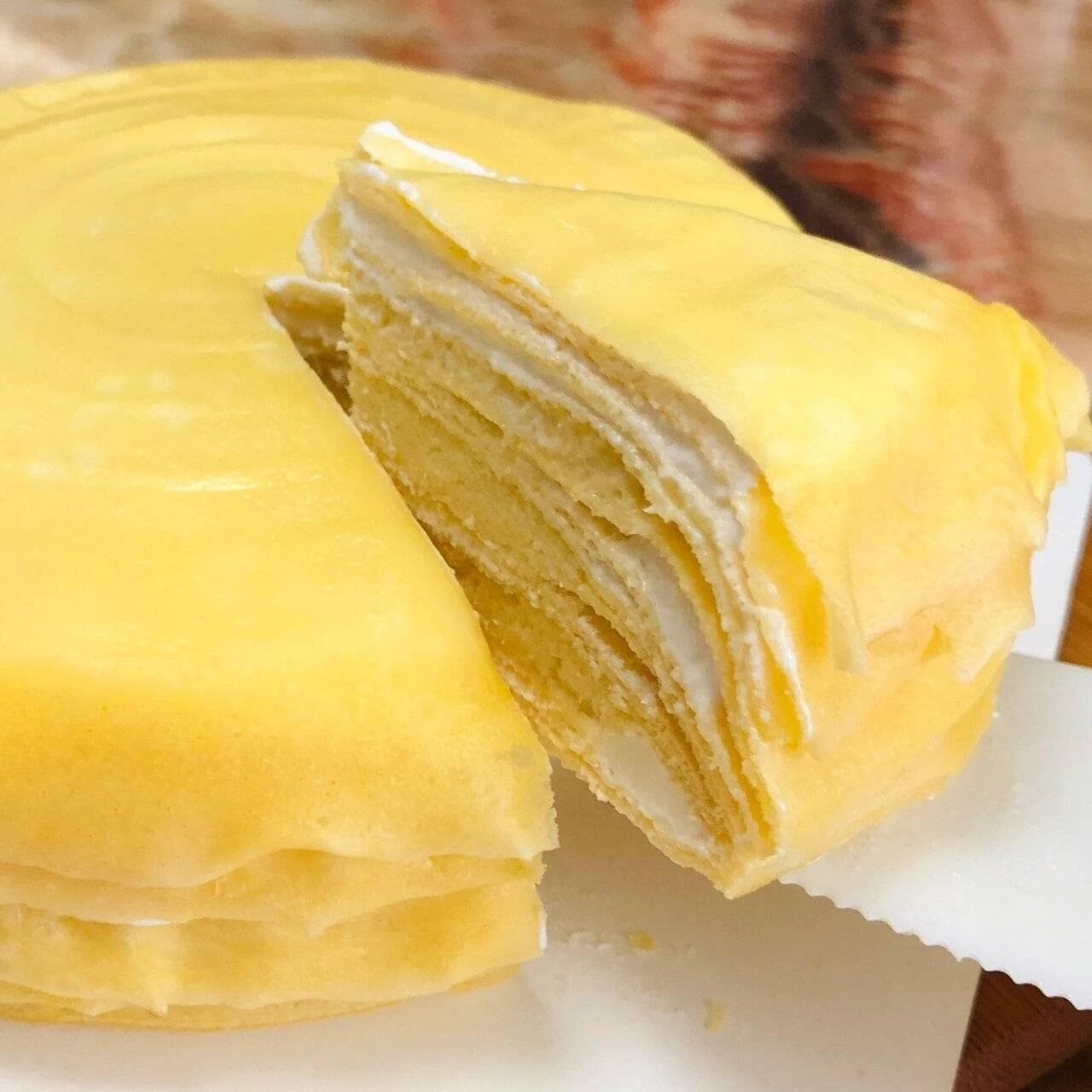 榴莲千层蛋糕：舌尖上的馥郁榴莲诱惑