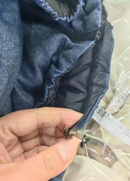 3698元羽绒服干洗后破洞，商家只愿赔369元，律师：可请第三方鉴定损失