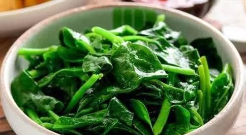 菠菜放冰箱注意事项（如何保鲜、避免营养流失及正确存储）