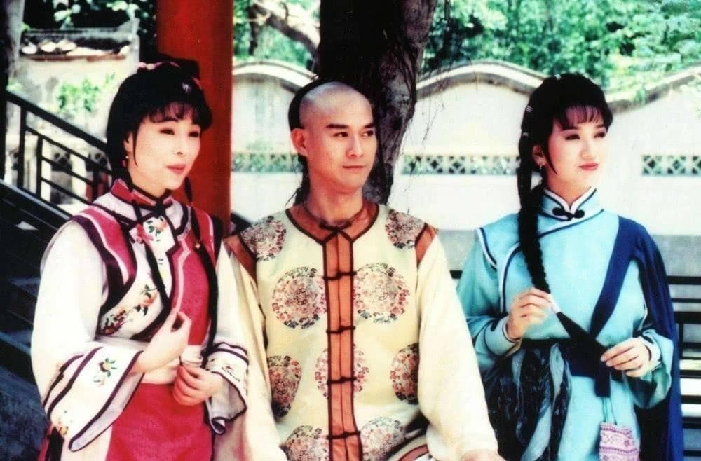 乾隆皇帝6次到江南巡视，对清朝产生了什么样的影响？