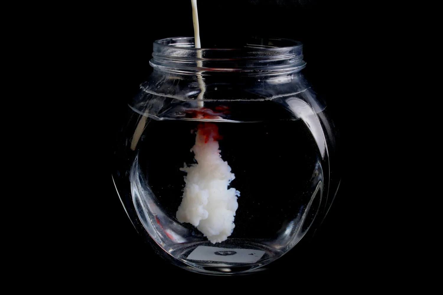 猪油与心血管健康：最新研究结果令人惊喜，但适量食用仍是关键