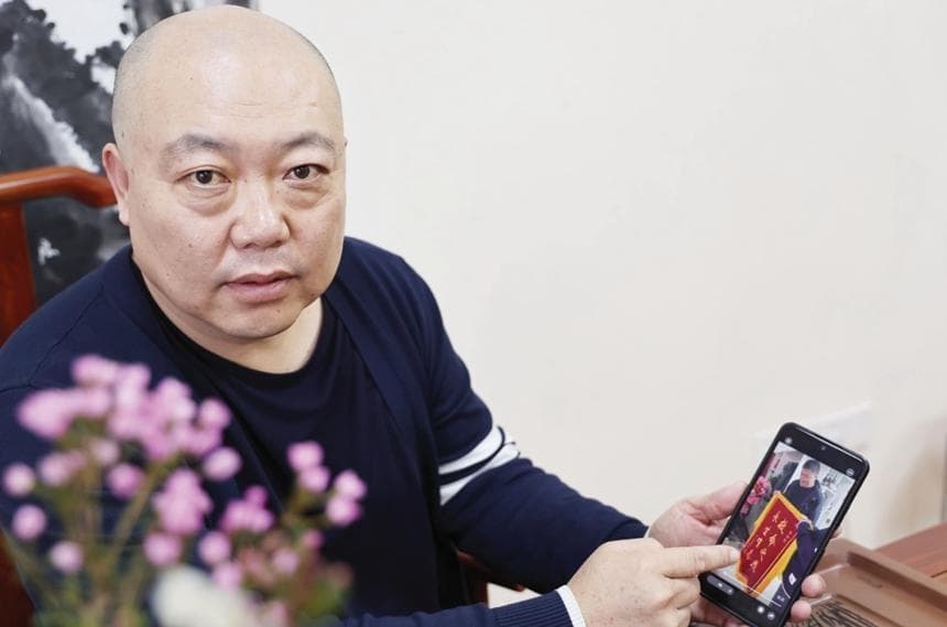 勇闯火海救人，致敬烈火“金刚”