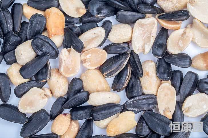 如何通过饮食补充大脑必需的Omega-3脂肪酸？