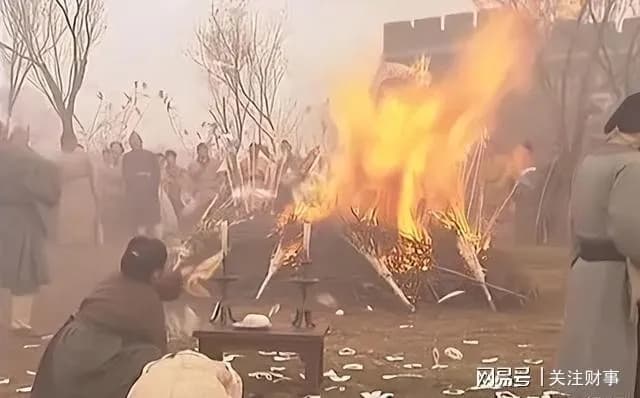 骨灰火化后怎么那么少，殡仪馆只给家属一半吗？原来真相是这样