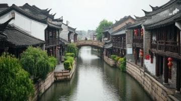 周庄古镇：AAAAA级景区的江南水乡风情