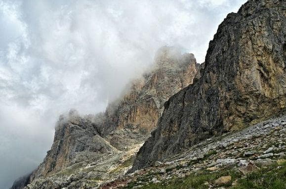 走进河北白石山：领略地质公园的奇妙魅力