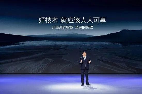 车主谴责"知新卖旧" 比亚迪回复：无法升级、补偿