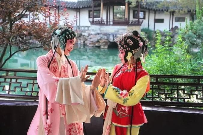 苏州：在小桥流水、粉墙黛瓦、史迹名园中感受古韵今风