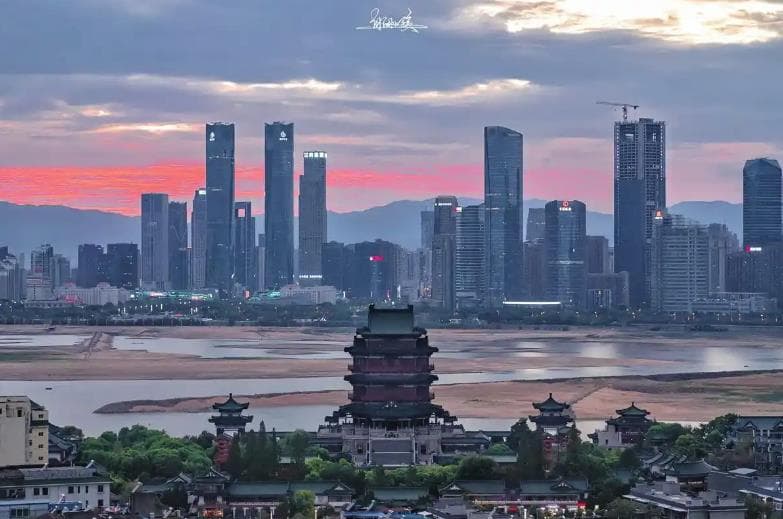 南昌一日游全攻略：解锁英雄城的N种玩法！