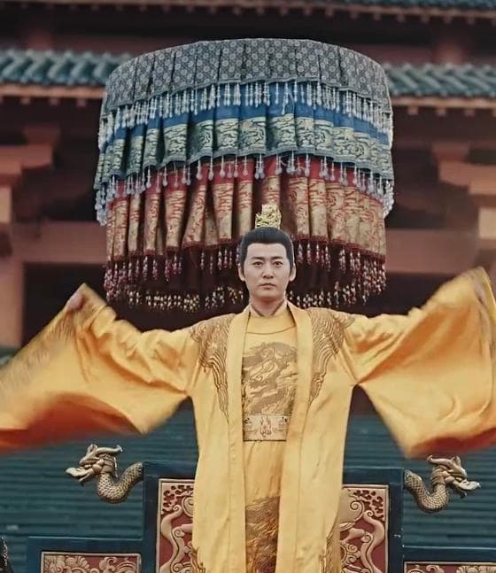 短剧《皇帝回乡》，一起看看