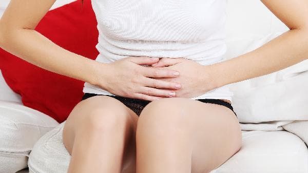 胃胀气和胃疼：原因、预防与缓解方法
