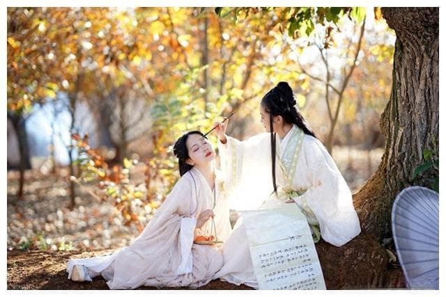 当夫妻有矛盾的时候，看看古诗词里的智慧，一起读读这10句诗