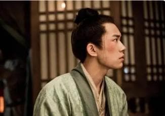 历史上真实的李必及其家族背景