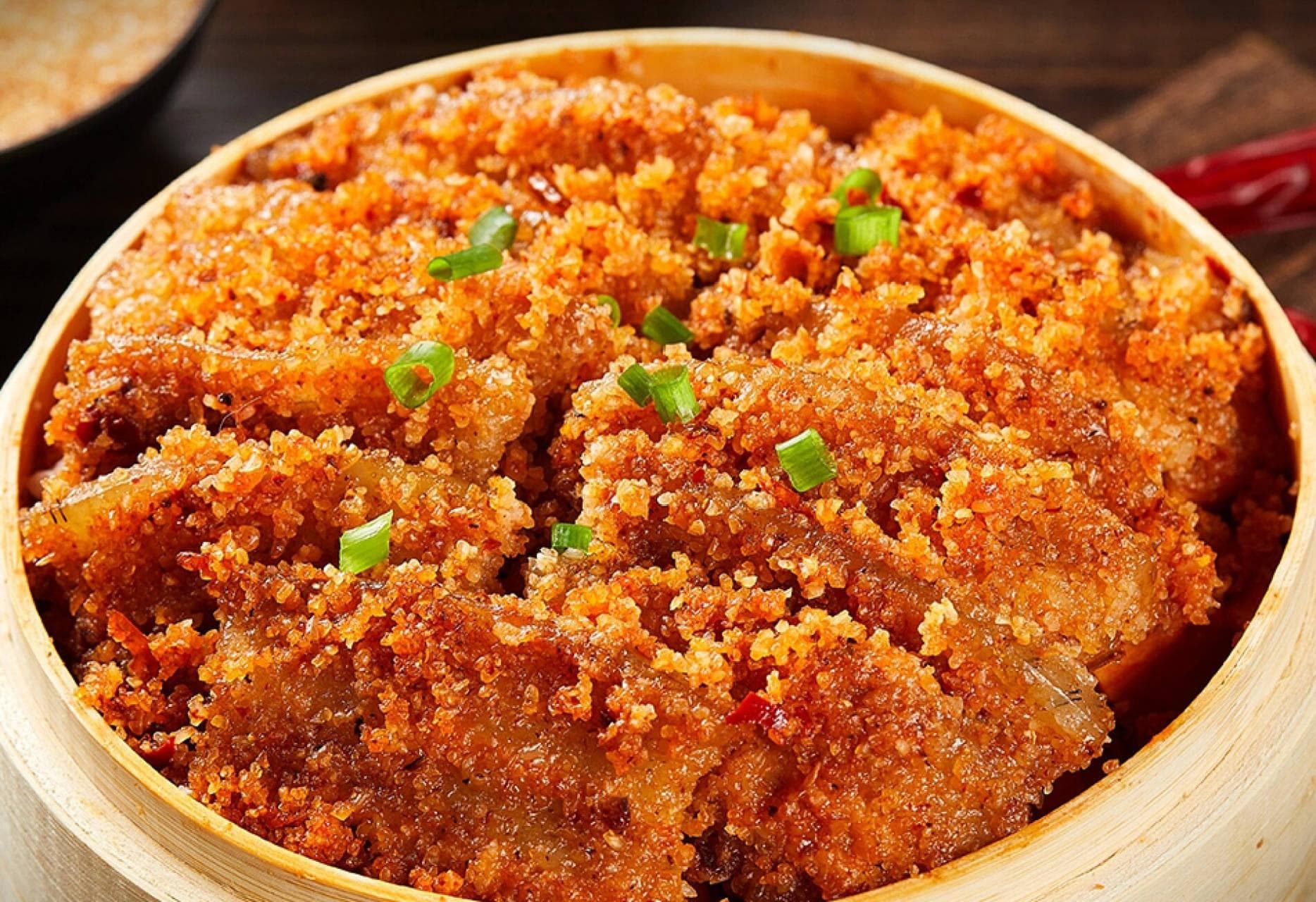粉香肉嫩双重奏，粉蒸肉奏响味觉狂想曲