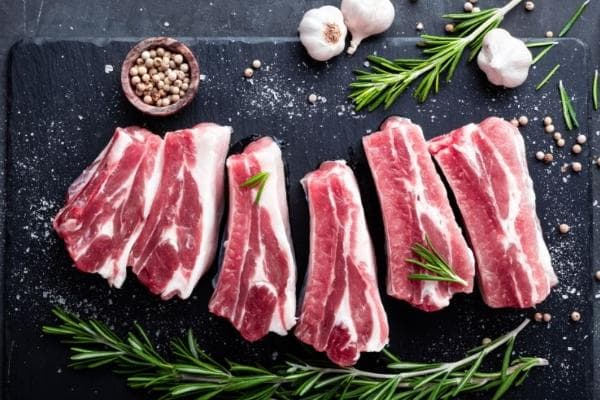 肉类热量表大全：常见肉类热量表及健康饮食建议