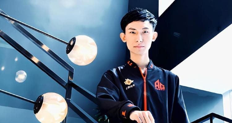 梦泪在电竞领域的影响力有多大？他对lpl赛事经理角色有何贡献？