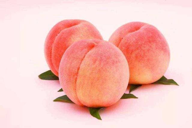 “桃子”不能随便吃？医生：6类人平时尽量少食用，别再傻傻去吃