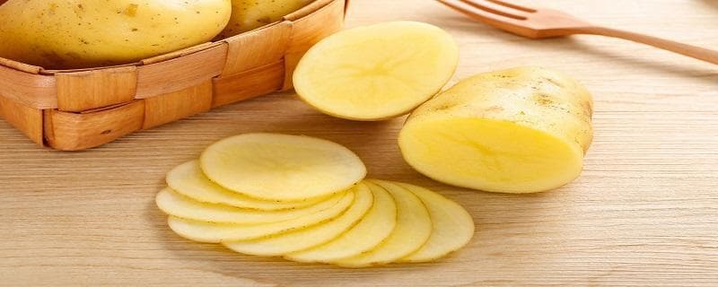 氧化的土豆还能吃吗？如何防止土豆氧化变黑