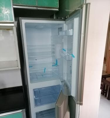 电冰箱维修指南：14种常见故障的快速修理方法