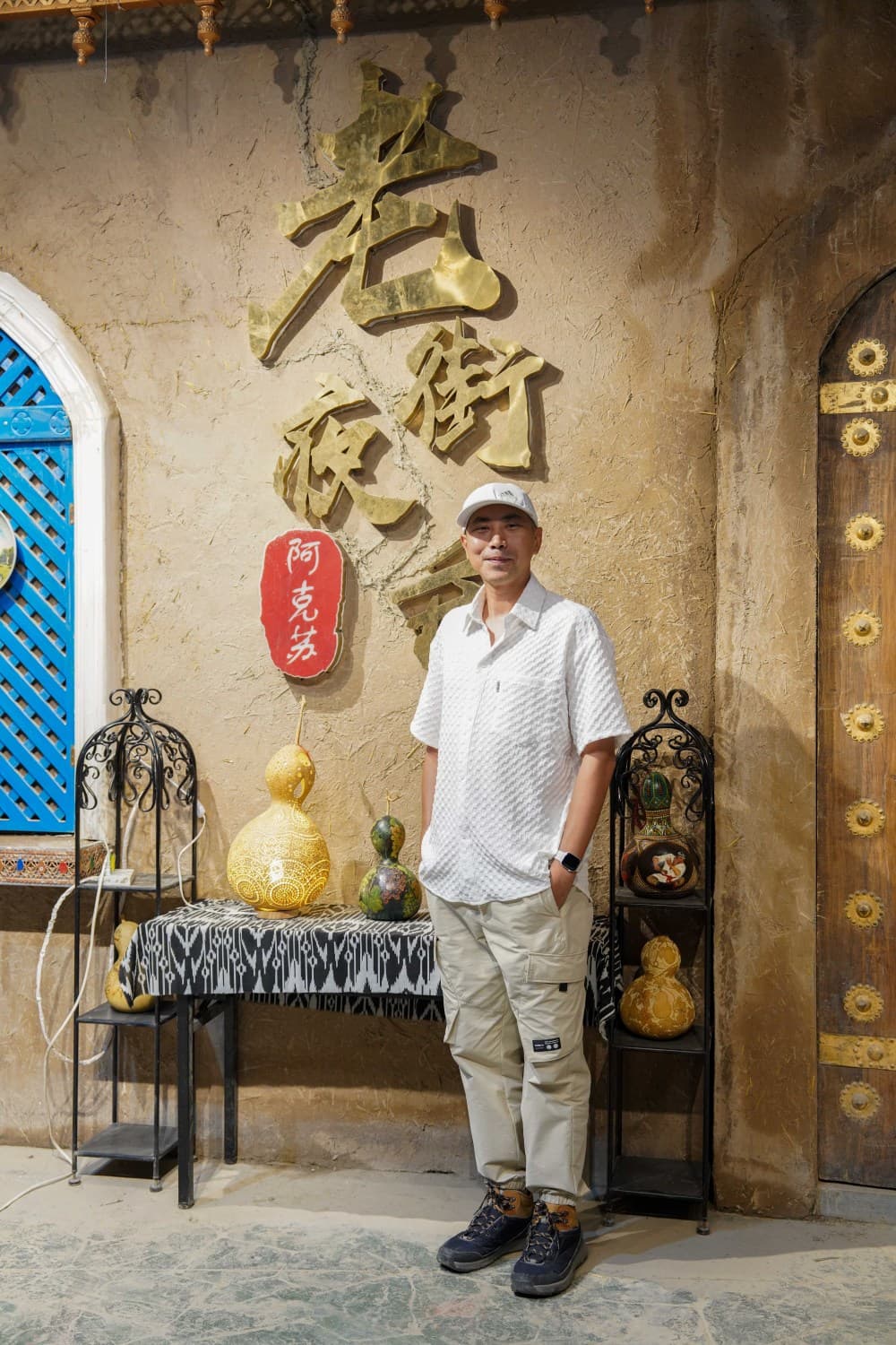 阿克苏老街夜市：品美酒、尝美食，感受城市的热情与活力