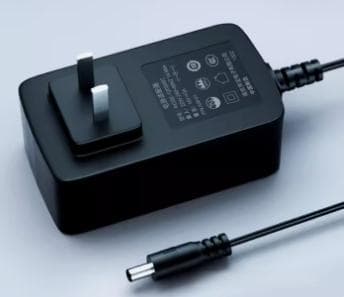 从零开始设计STM32开发板：Buck电源到PCB布局