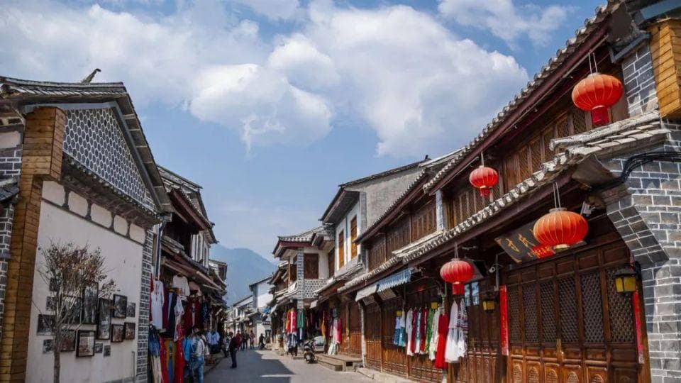 “活着”的喜洲古建