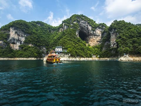 仙人寨旅游指南：探索自然奇观与文化遗产的完美融合 🌄
