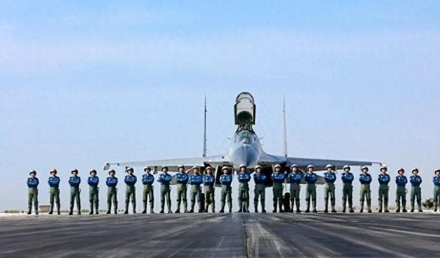 中美空军实力差距多大？局座的警告相当中肯：可不能被宣传误导了