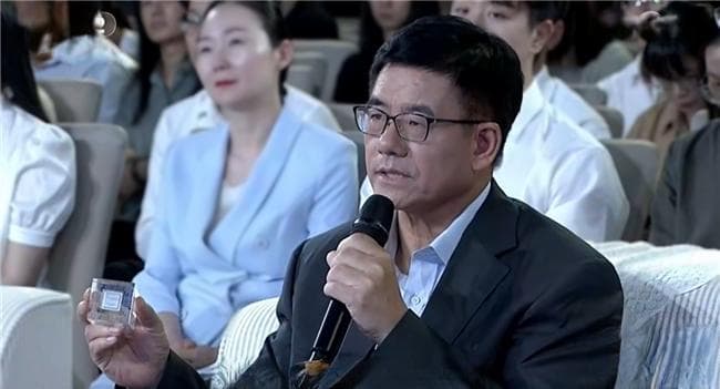 新质生产力，绽放在这83平方毫米里