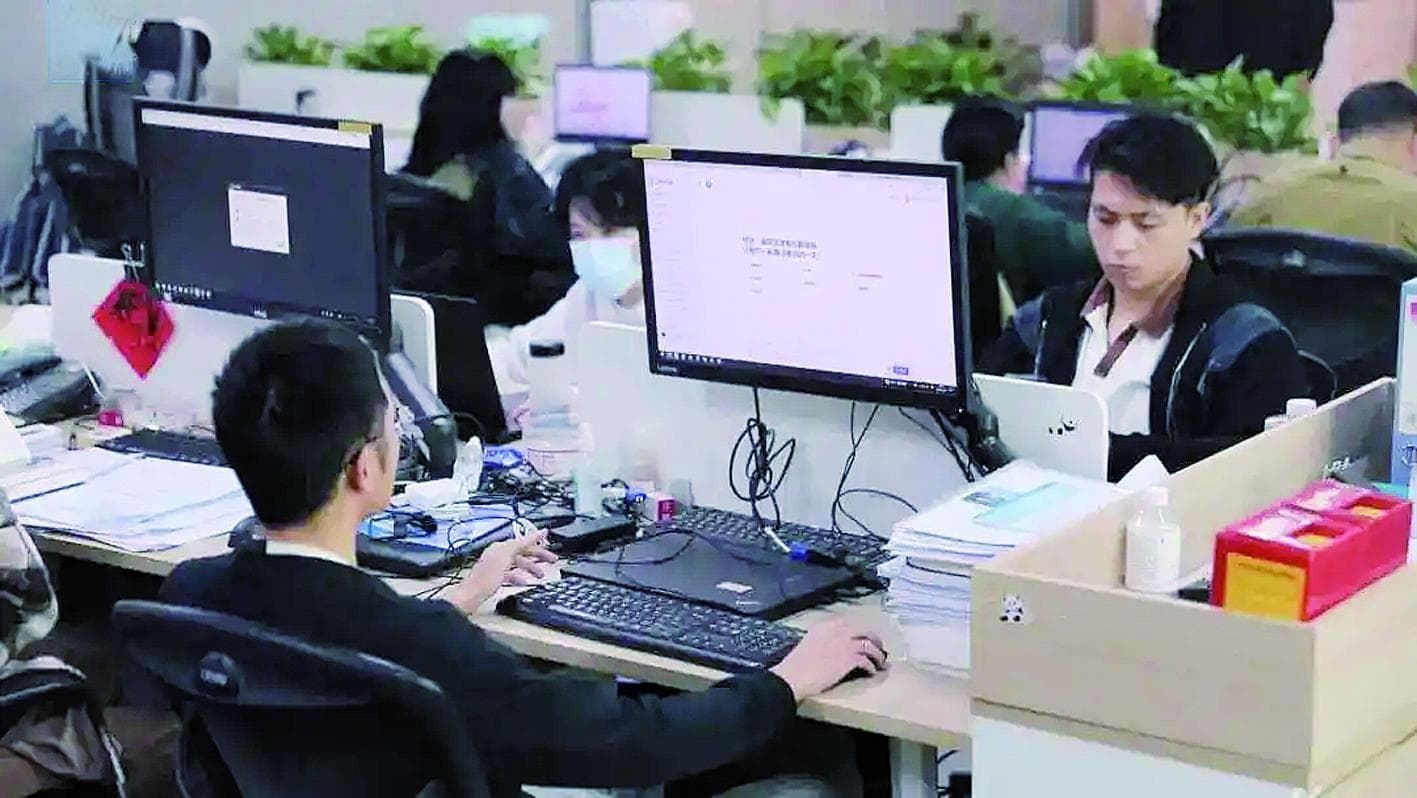 “AI公务员”开始“为人民服务”