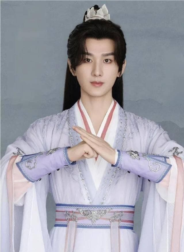 成毅檀健次双男主剧《书流年》即将开机，宣璐参演引期待