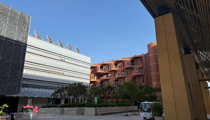 不差钱的阿布扎比也开始务实了，中企的机会在哪里？