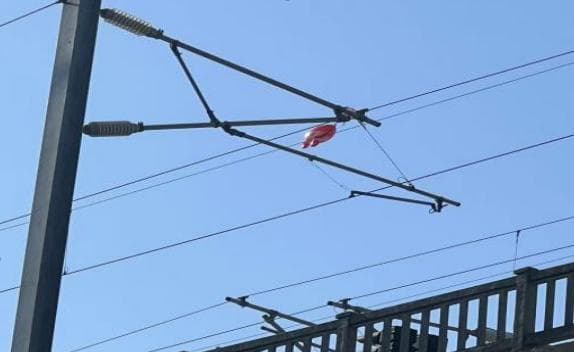 假期临近！关于铁路这些事要注意