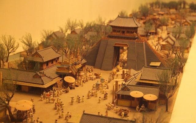 人口过百万，打破坊市制度：北宋开封的商业辉煌