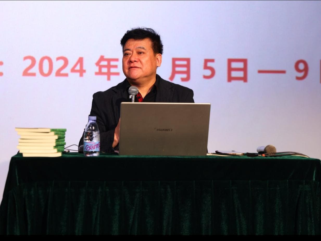 创新戏曲教育模式，传承文化育人新篇