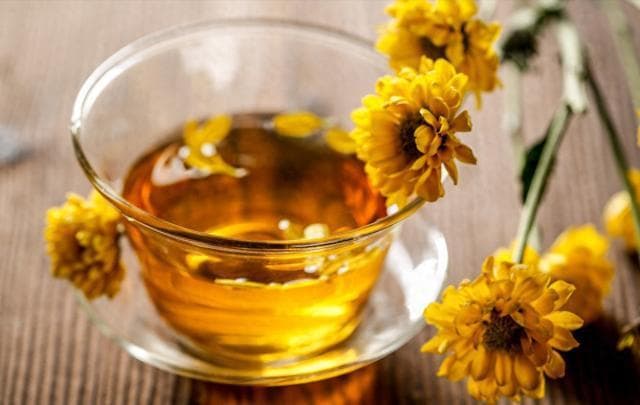 夏季喝菊花茶虽好，但也不要随便喝，6大禁忌要牢记